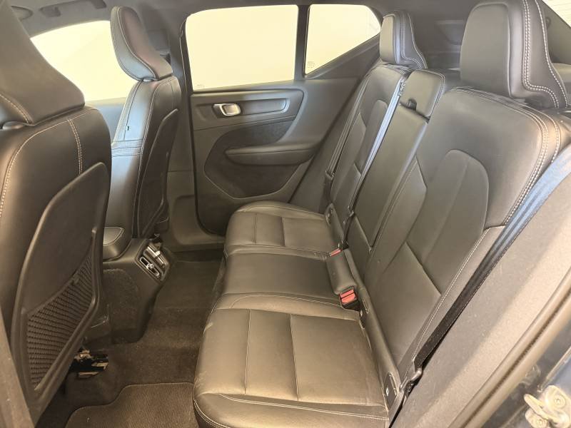 Volvo XC40 - Photo 35