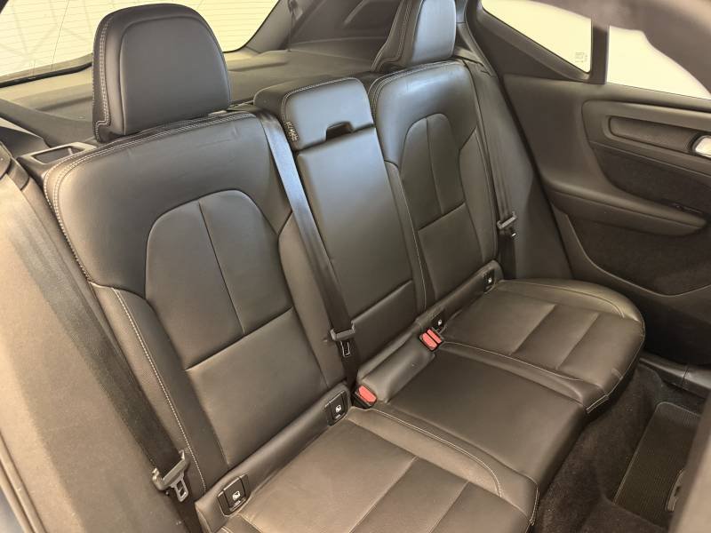 Volvo XC40 - Photo 42