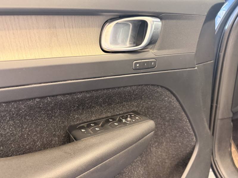 Volvo XC40 - Photo 9