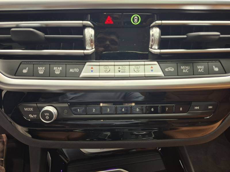BMW X3 - Photo 15