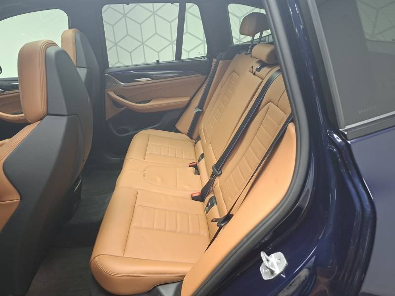 BMW X3 - Photo 8