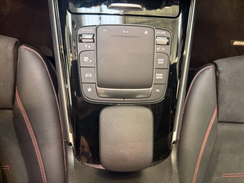 Mercedes GLB - Photo 22