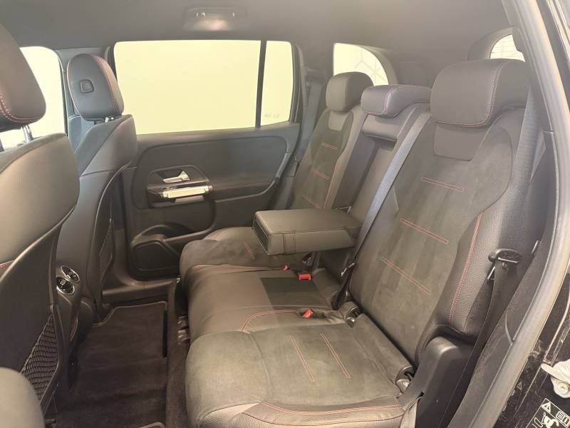 Mercedes GLB - Photo 34
