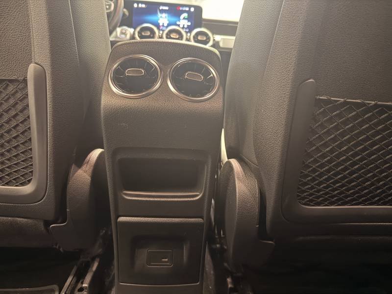 Mercedes GLB - Photo 36