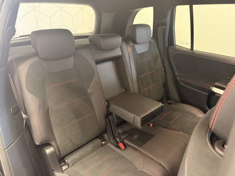 Mercedes GLB - Photo 41