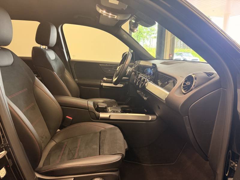 Mercedes GLB - Photo 43