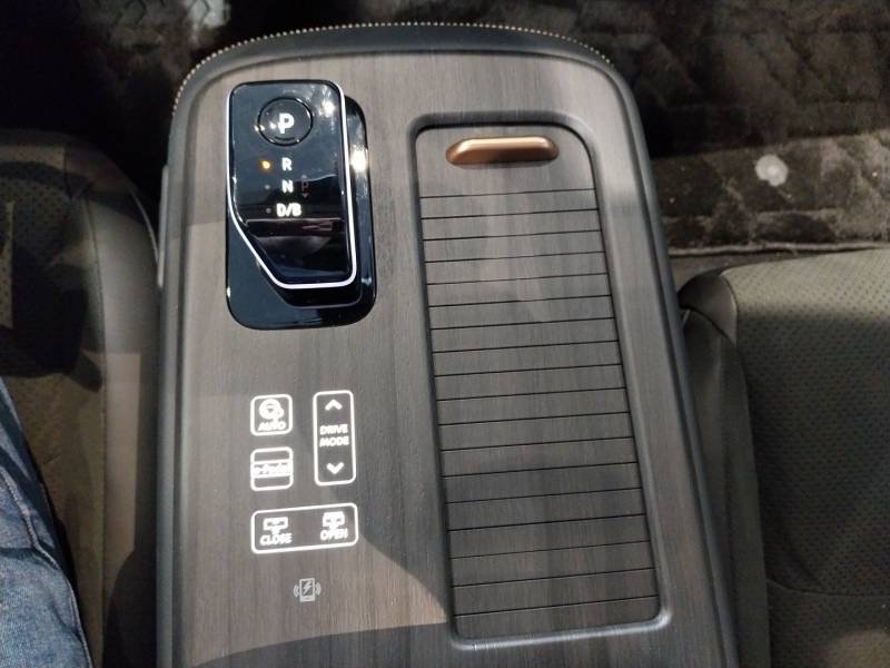 Nissan Ariya - Photo 12