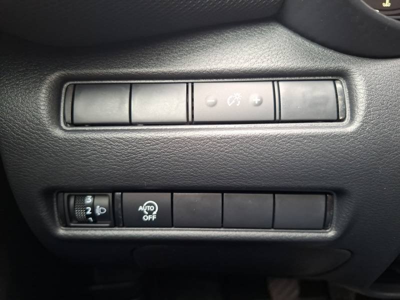 Nissan Juke - Photo 22