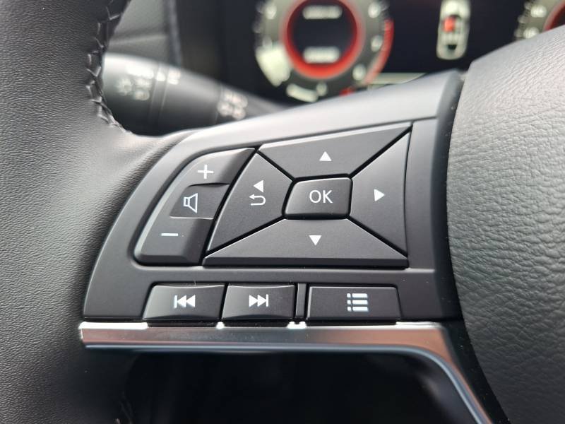 Nissan Juke - Photo 23