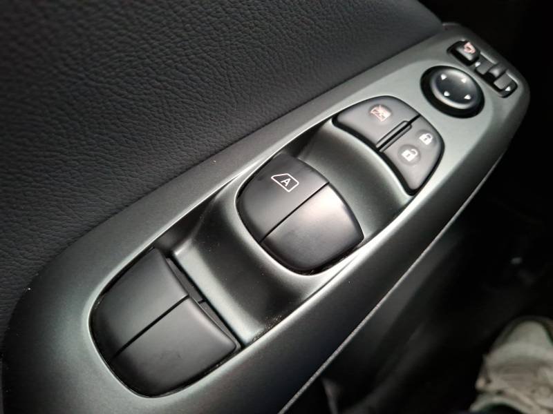 Nissan Juke - Photo 33