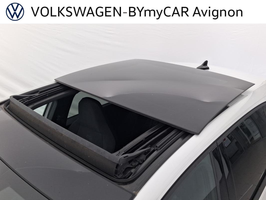 Volkswagen Golf - Photo 22