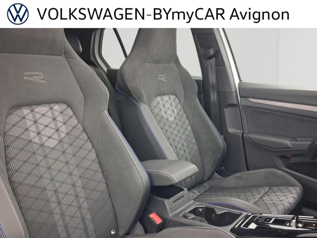 Volkswagen Golf - Photo 28