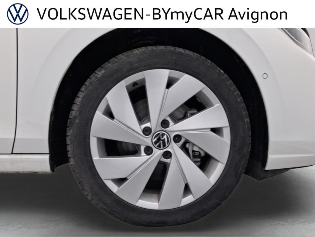 Volkswagen Golf - Photo 19