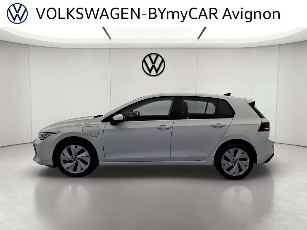 Volkswagen Golf - Photo 2