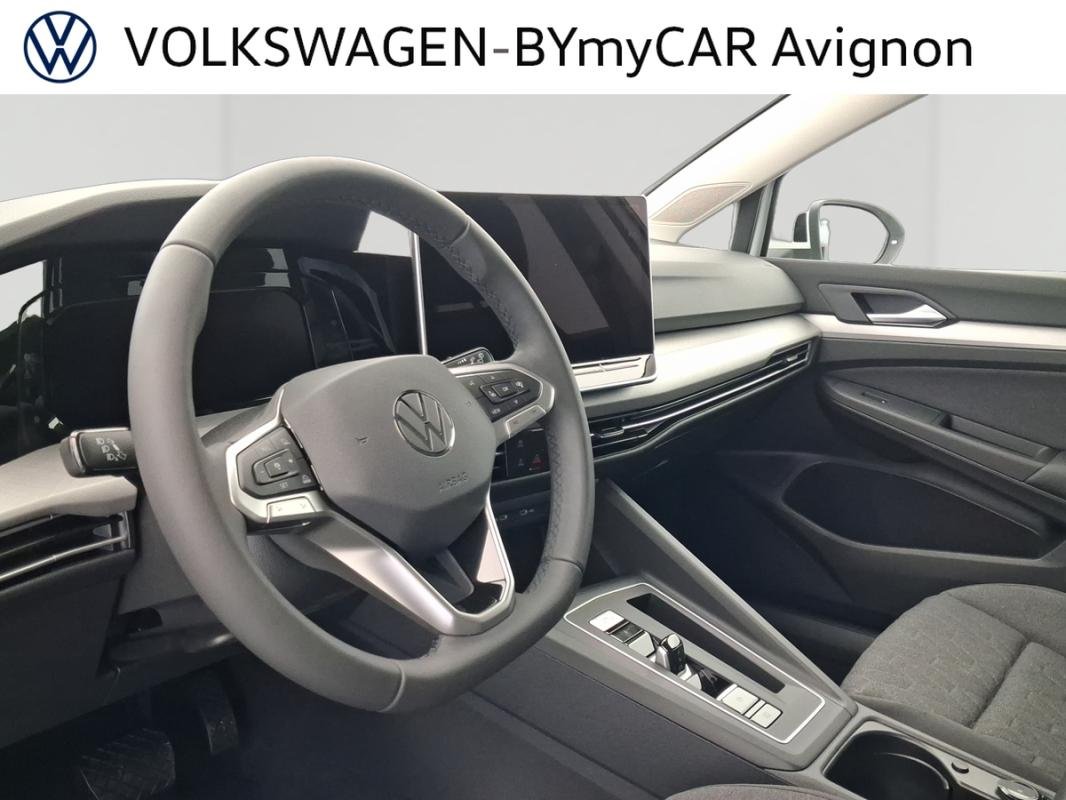 Volkswagen Golf - Photo 21