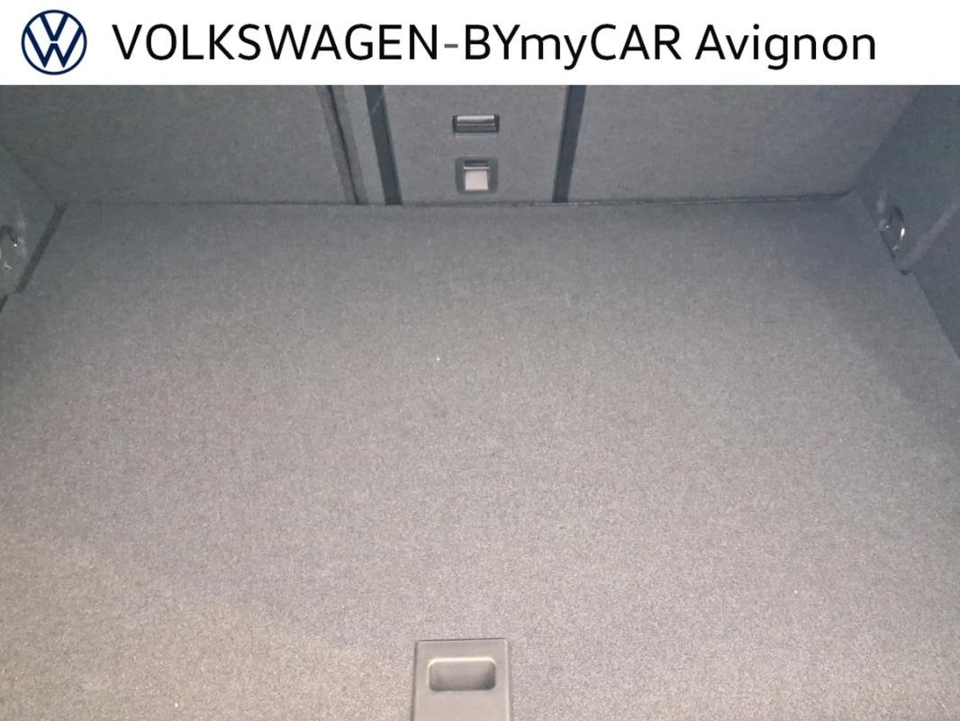 Volkswagen Golf - Photo 24