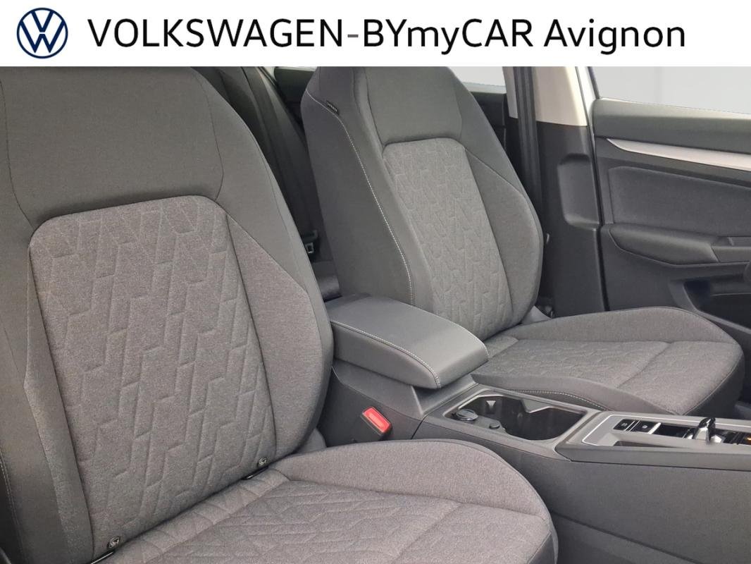 Volkswagen Golf - Photo 26