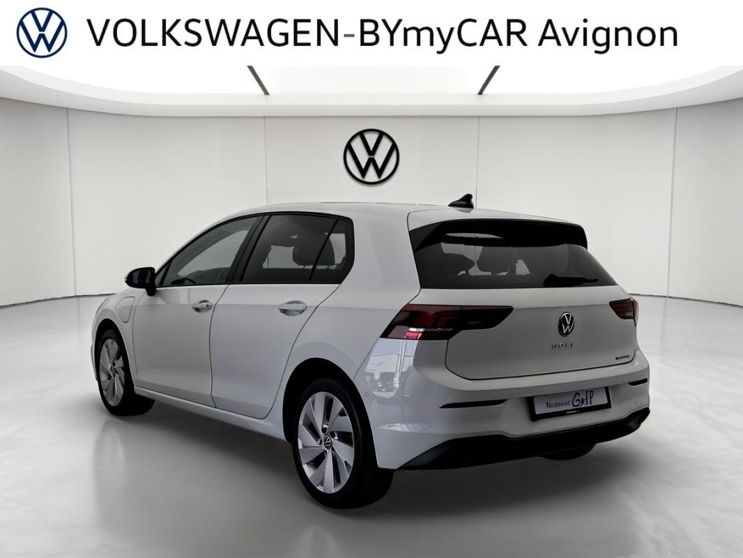 Volkswagen Golf - Photo 3