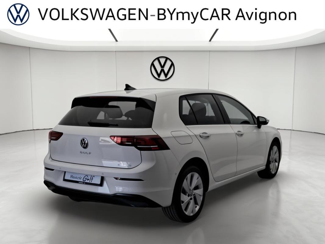 Volkswagen Golf - Photo 5