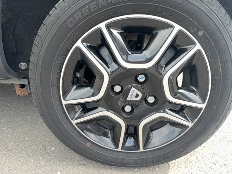 Dacia Spring - Photo 15