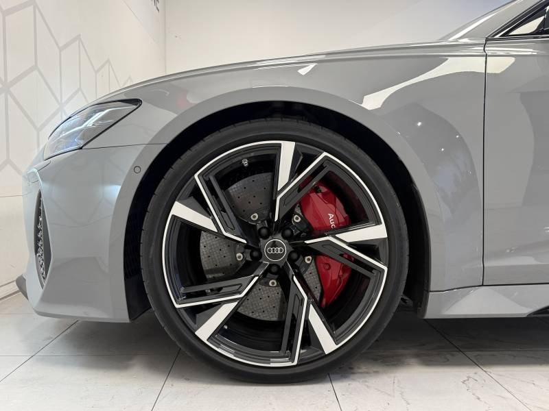 Audi RS6 - Photo 20