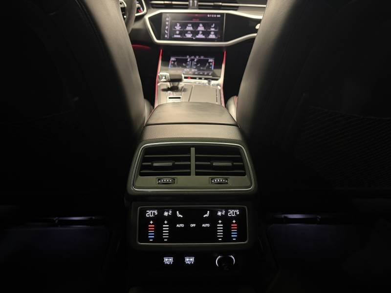 Audi RS6 - Photo 42