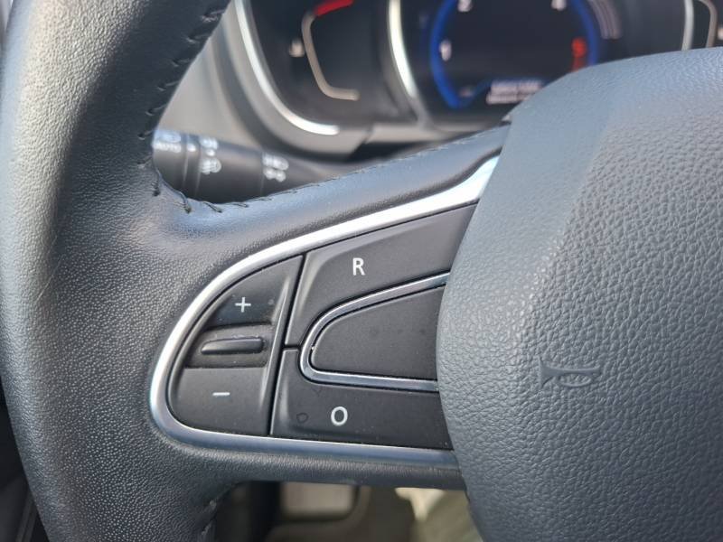 Renault Scénic - Photo 18