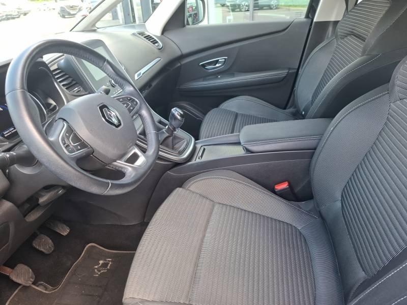 Renault Scénic - Photo 10