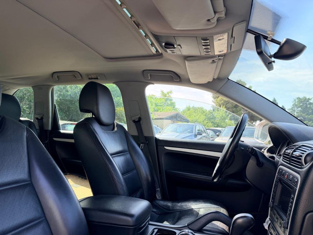 Porsche Cayenne - Photo 12