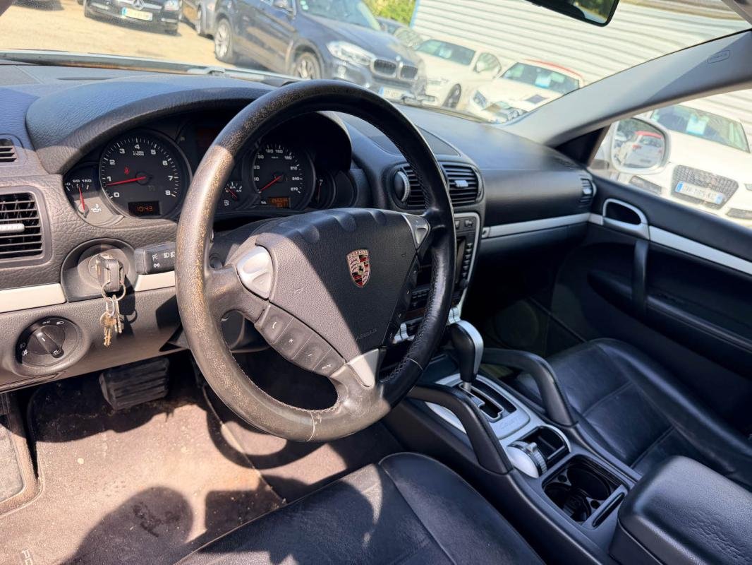 Porsche Cayenne - Photo 9
