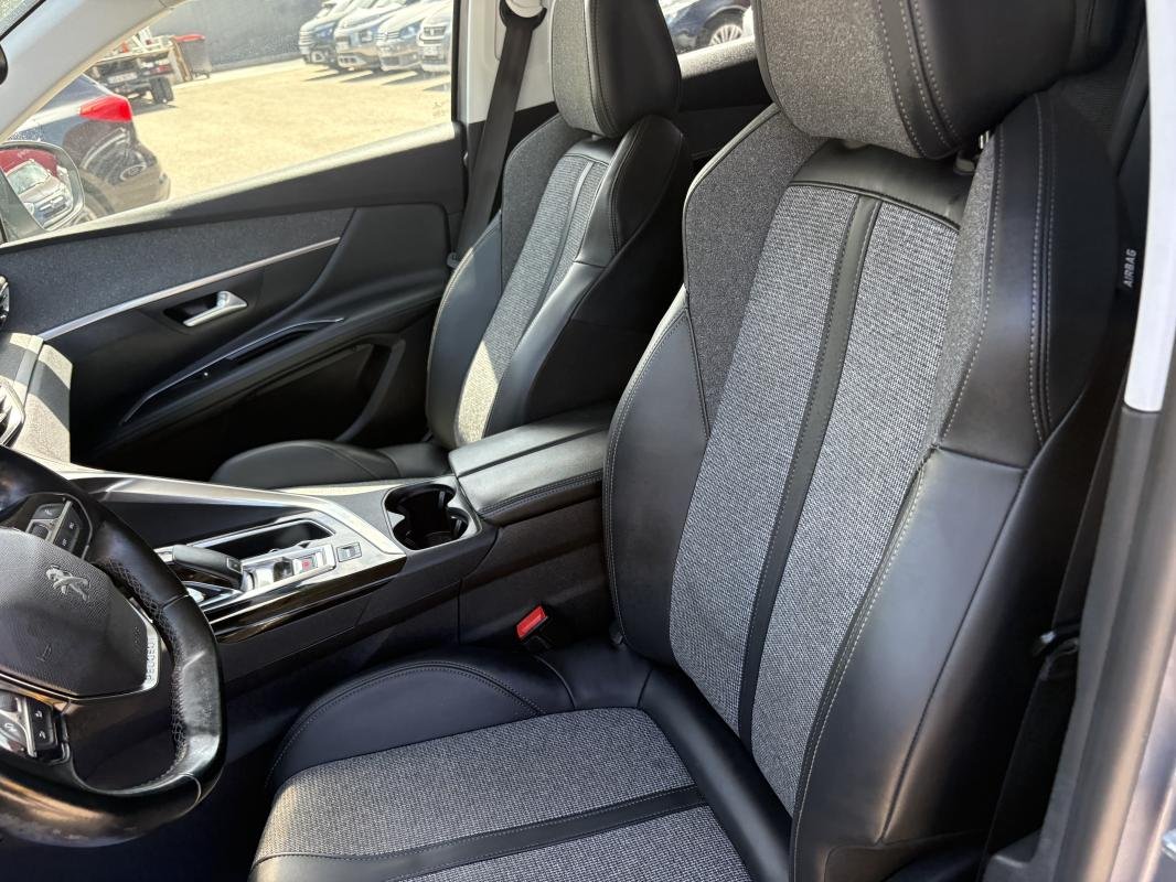 Peugeot 3008 - Photo 11