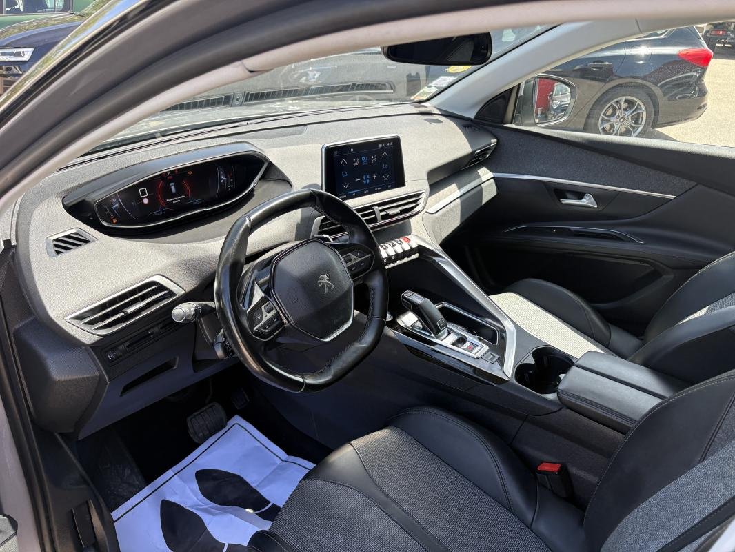 Peugeot 3008 - Photo 6