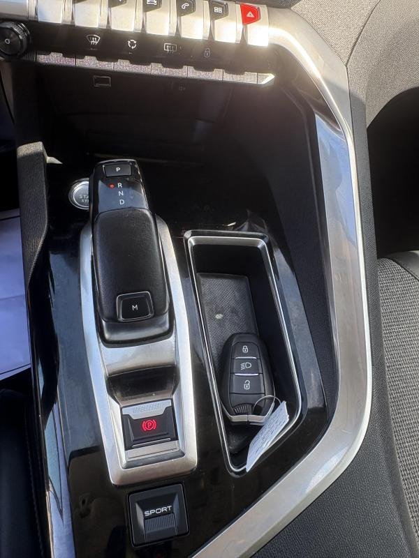 Peugeot 3008 - Photo 9