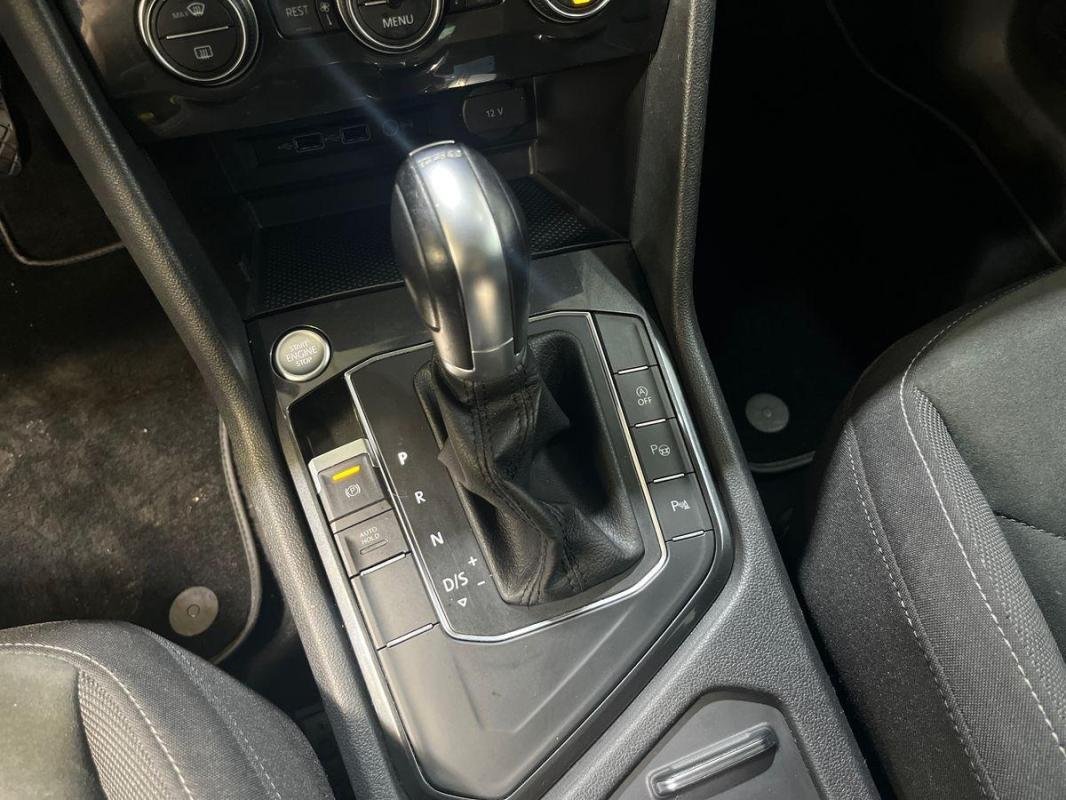 Volkswagen Tiguan - Photo 11