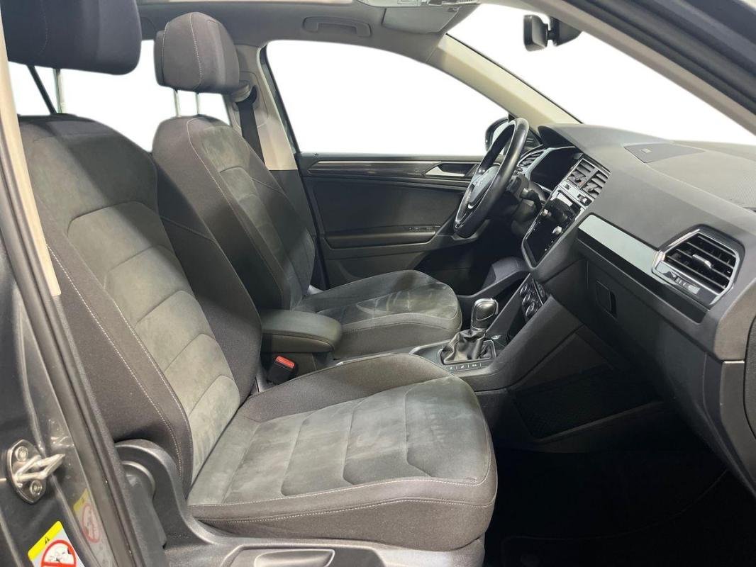 Volkswagen Tiguan - Photo 13