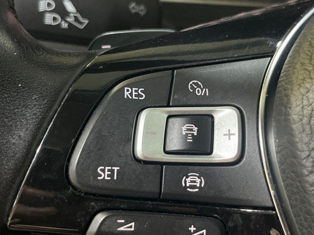 Volkswagen Tiguan - Photo 20