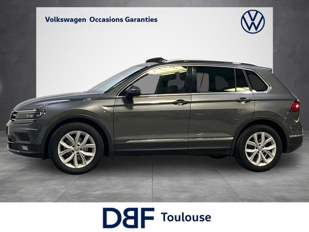 Volkswagen Tiguan - Photo 2