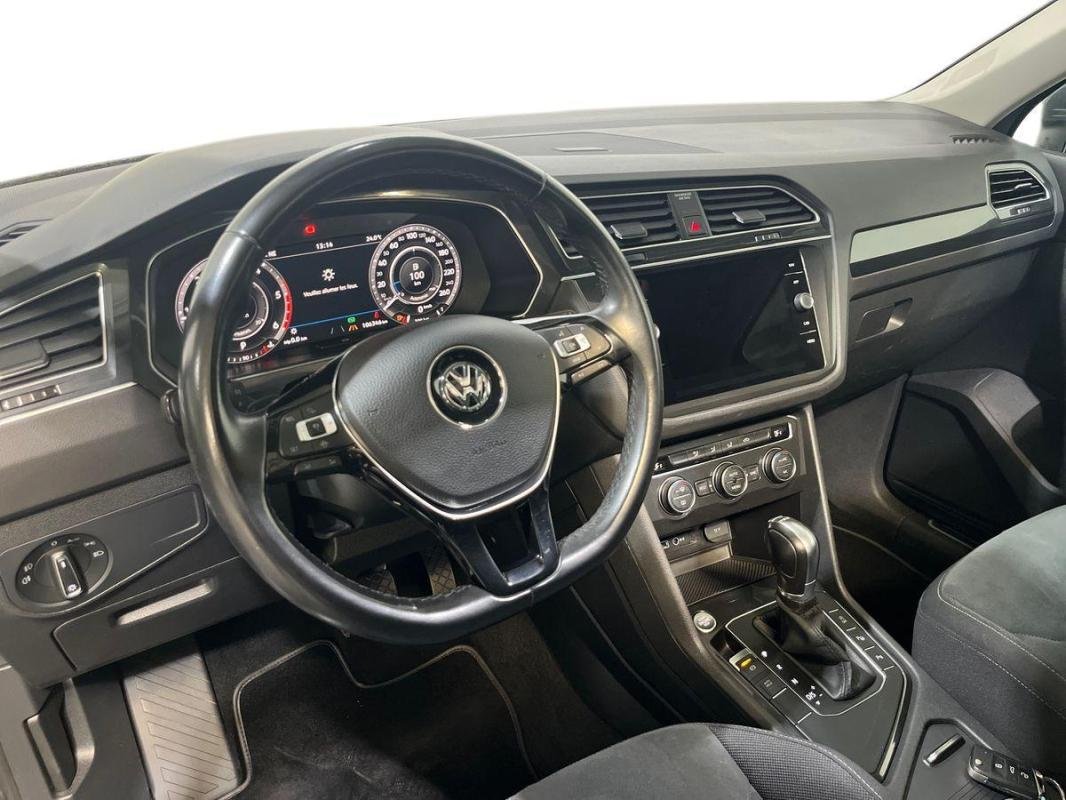 Volkswagen Tiguan - Photo 9