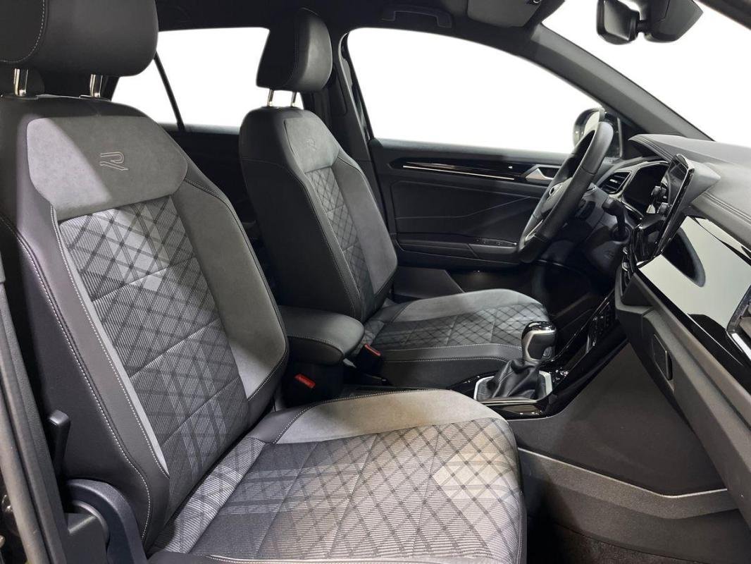 Volkswagen T-Roc - Photo 13