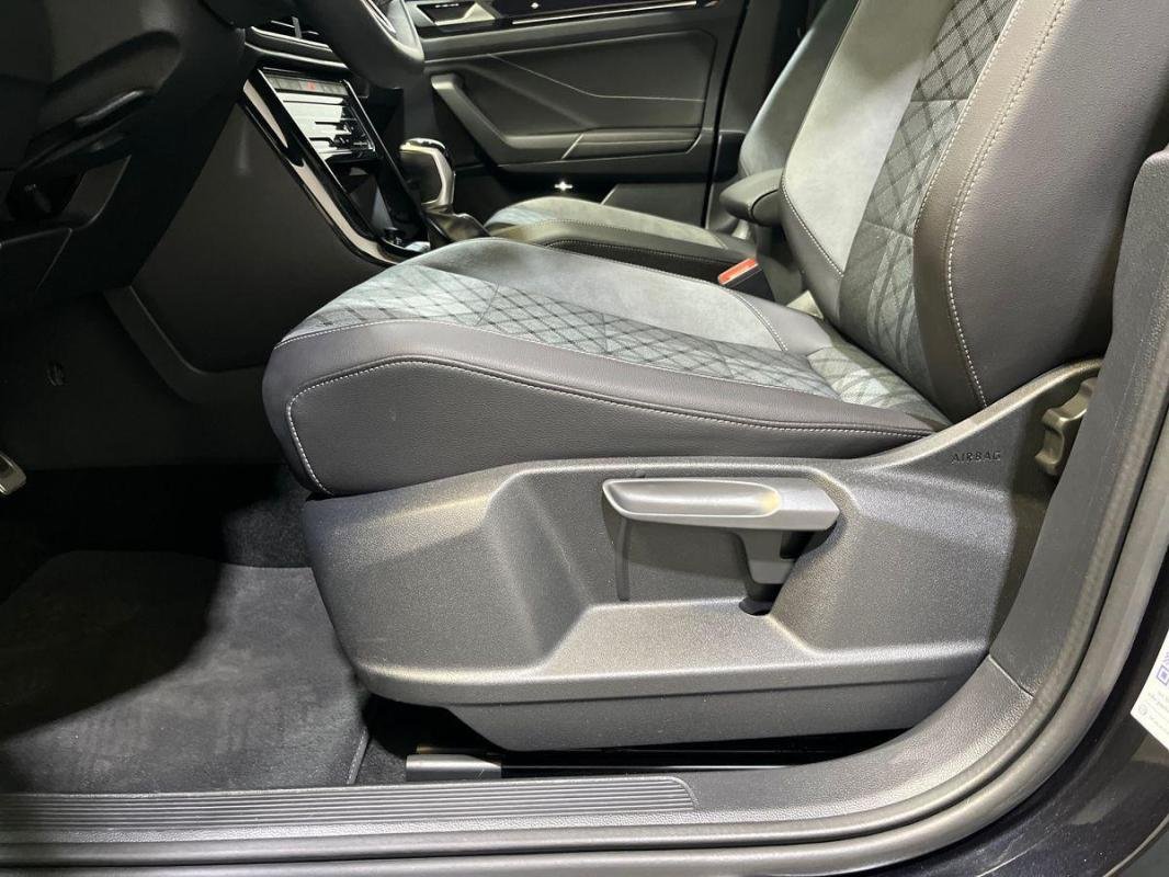 Volkswagen T-Roc - Photo 14