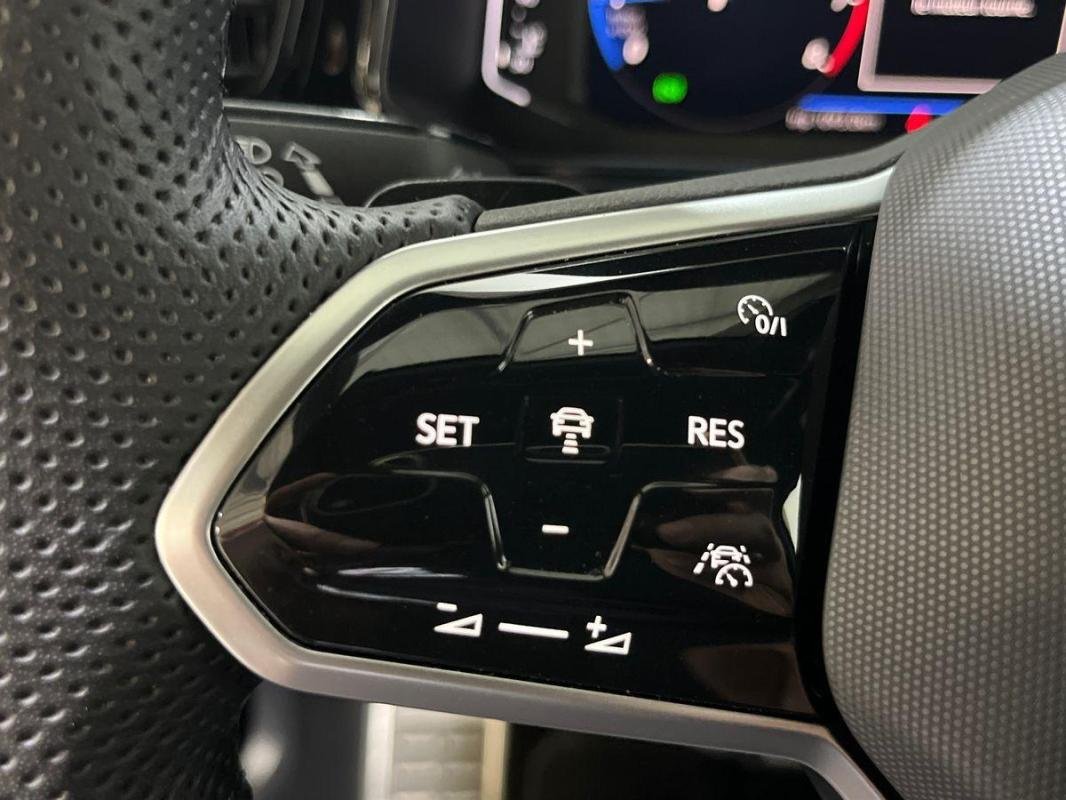 Volkswagen T-Roc - Photo 20