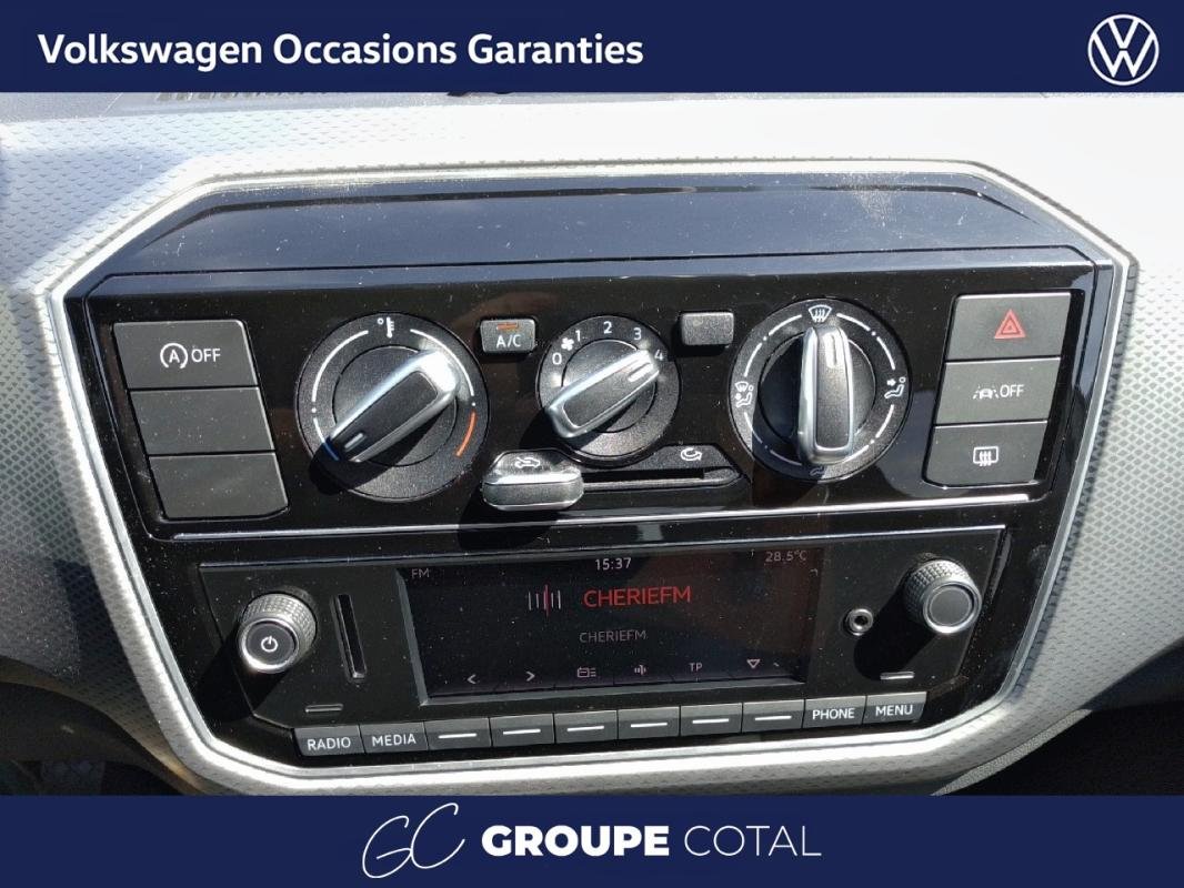 Volkswagen Up! - Photo 12
