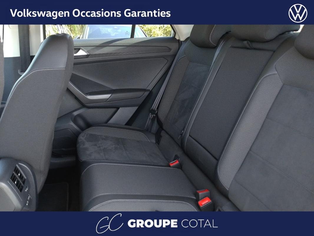 Volkswagen T-Roc - Photo 18