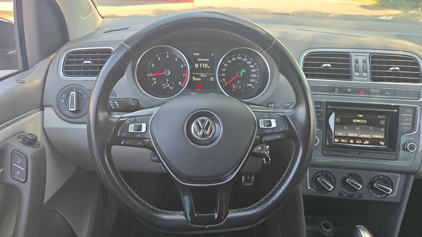 Volkswagen Polo - Photo 24