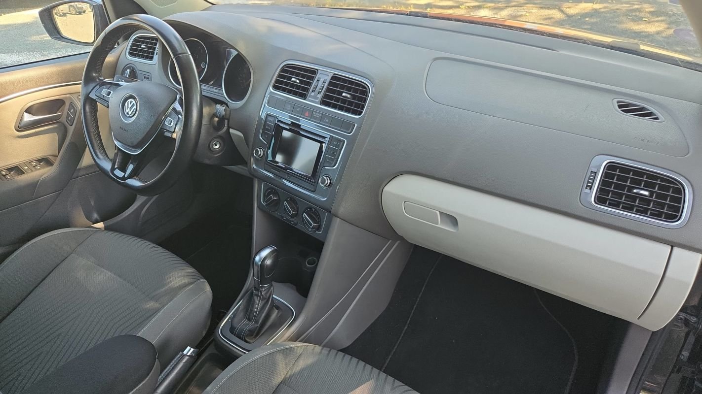 Volkswagen Polo - Photo 10