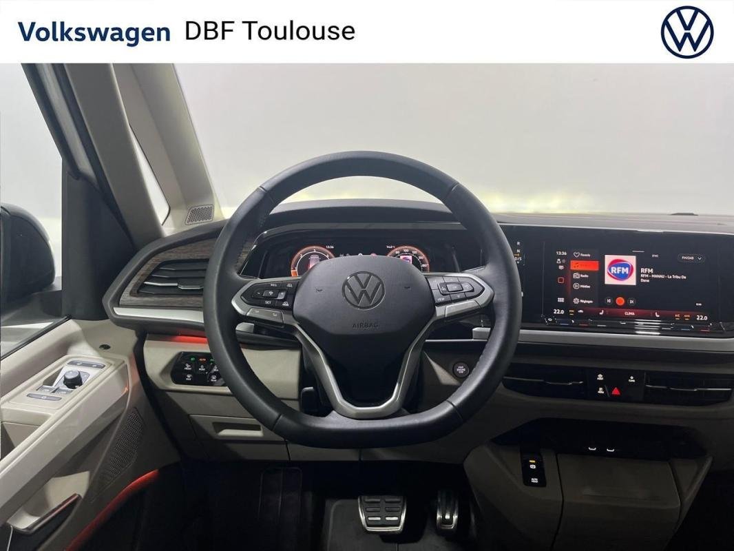 Volkswagen Multivan - Photo 13