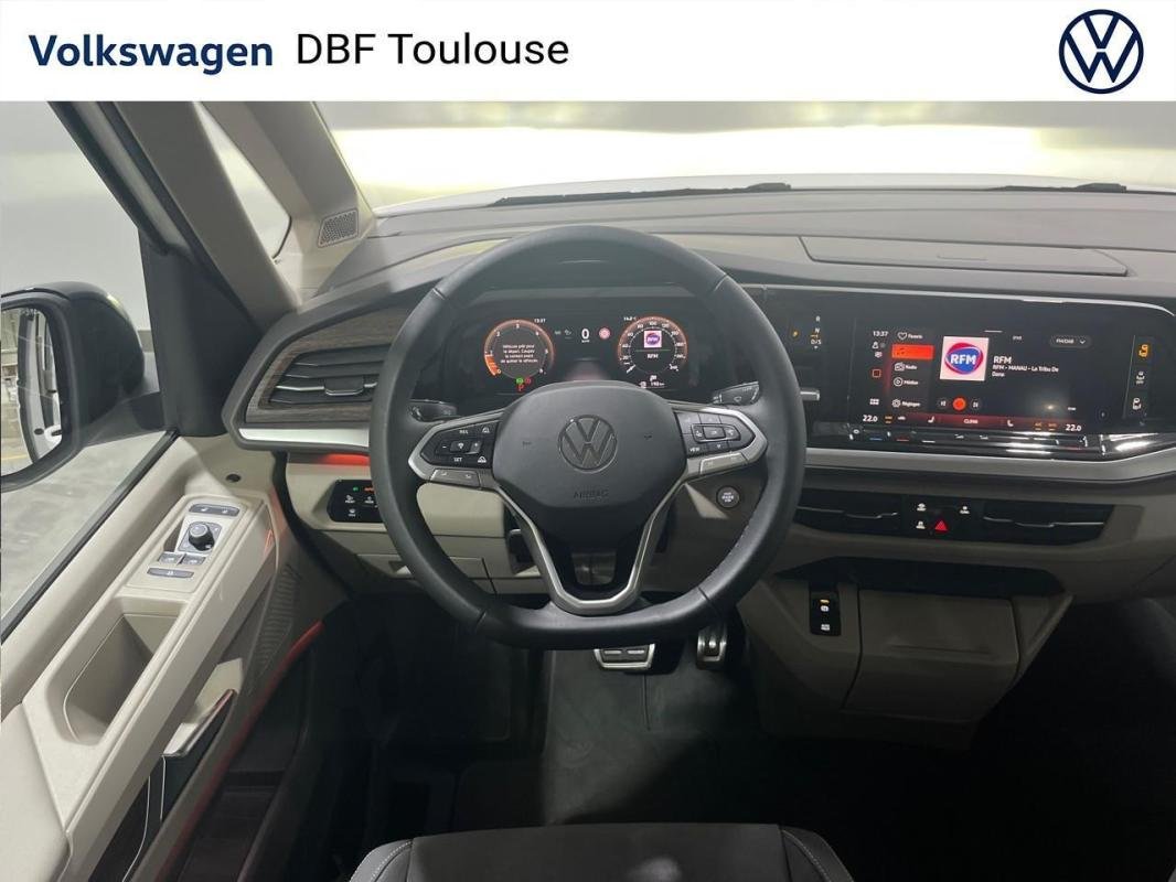 Volkswagen Multivan - Photo 14