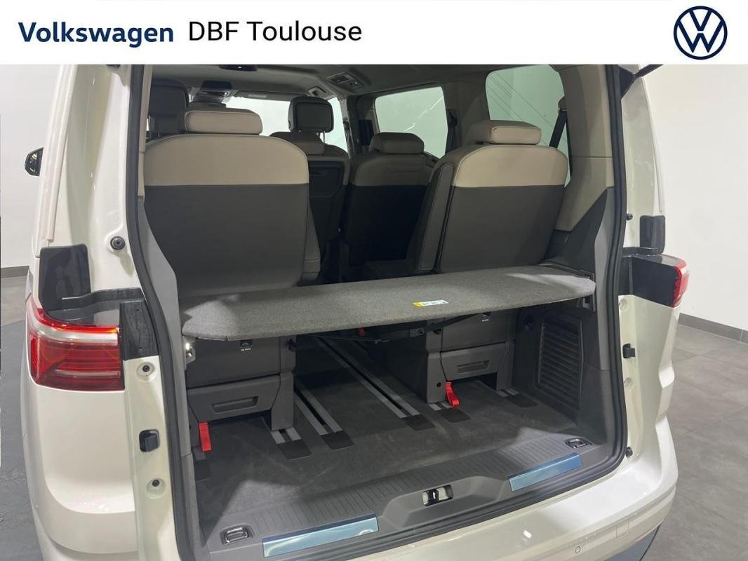 Volkswagen Multivan - Photo 27