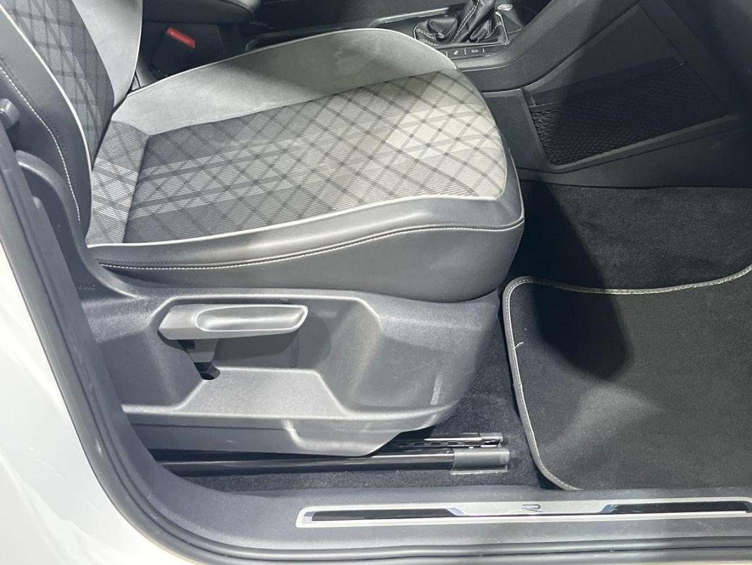 Volkswagen Tiguan Allspace - Photo 14