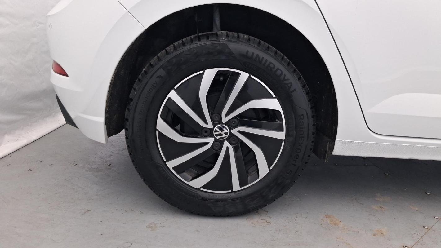 Volkswagen Polo - Photo 18